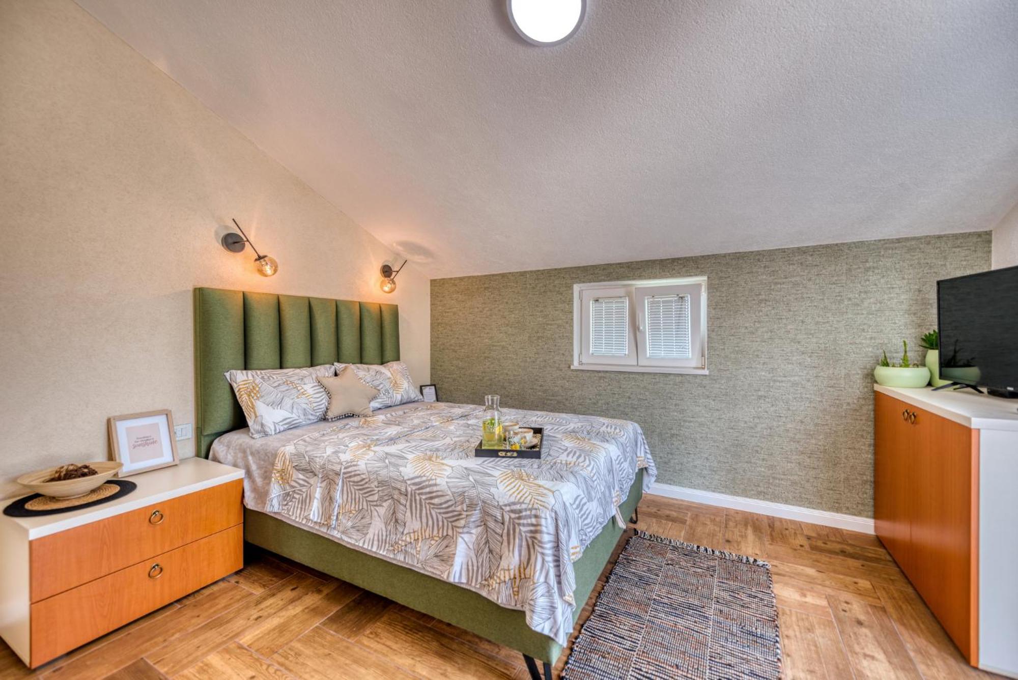 Miro Guesthouse ティヴァト 部屋 写真