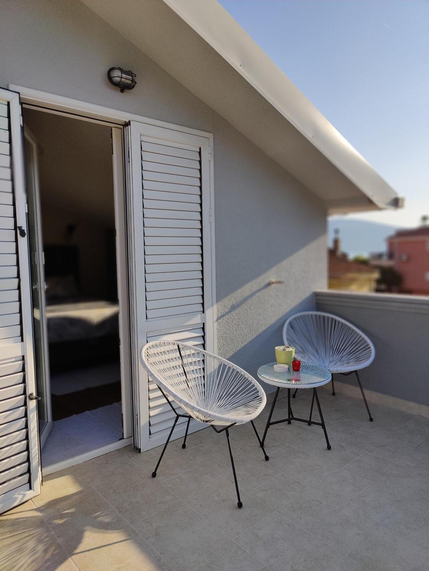 Miro Guesthouse ティヴァト エクステリア 写真