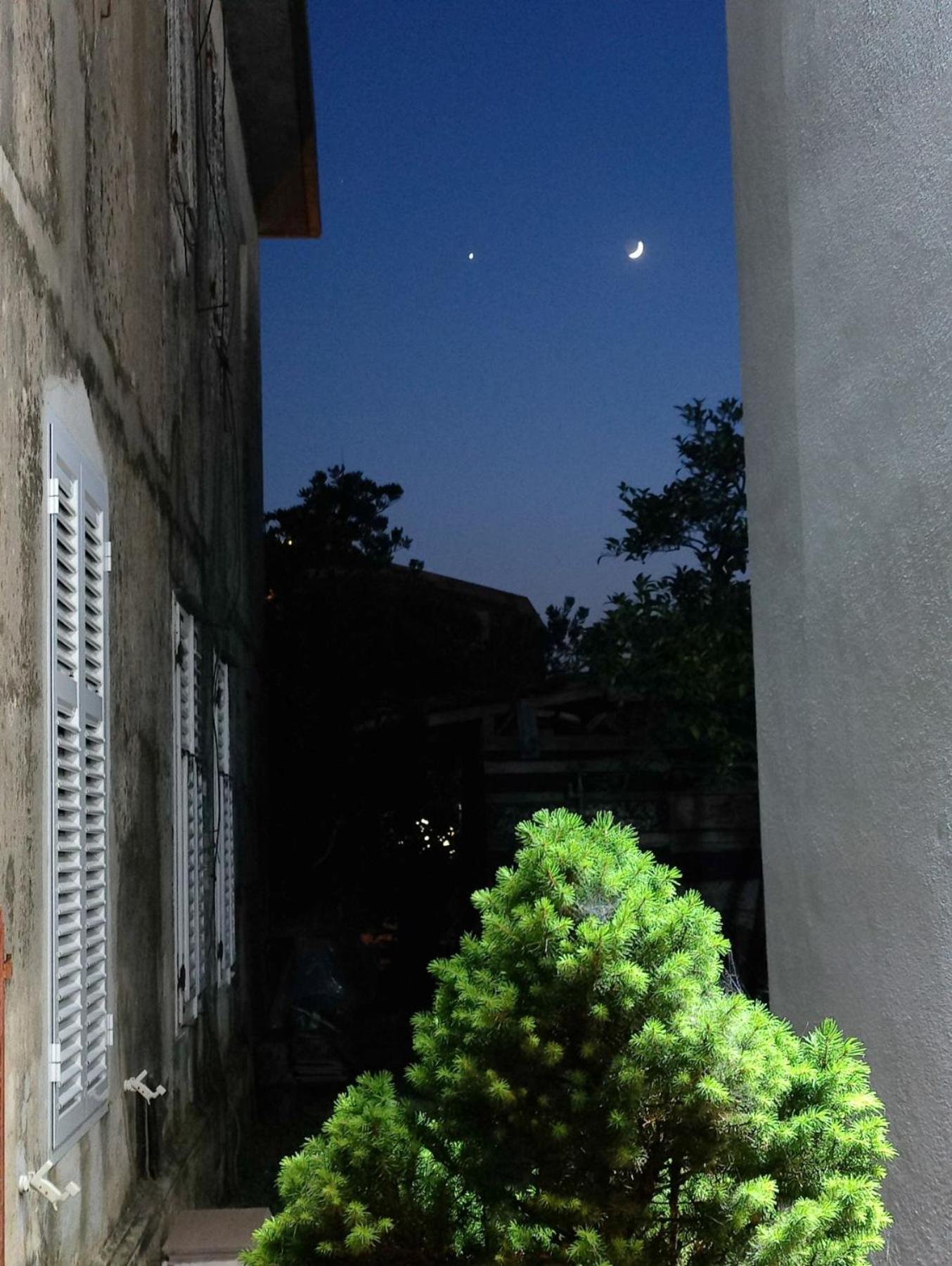 Miro Guesthouse ティヴァト エクステリア 写真