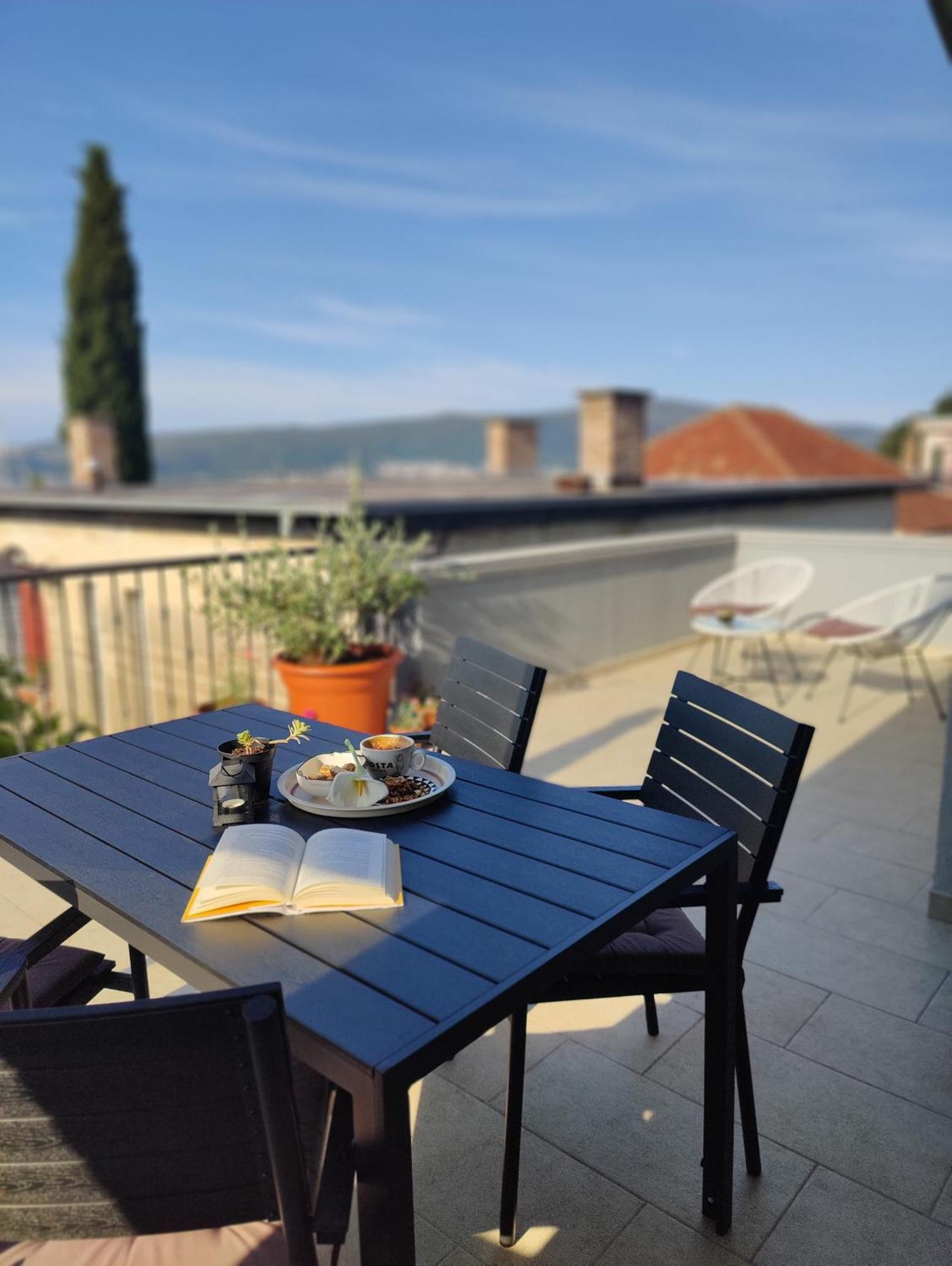 Miro Guesthouse ティヴァト エクステリア 写真