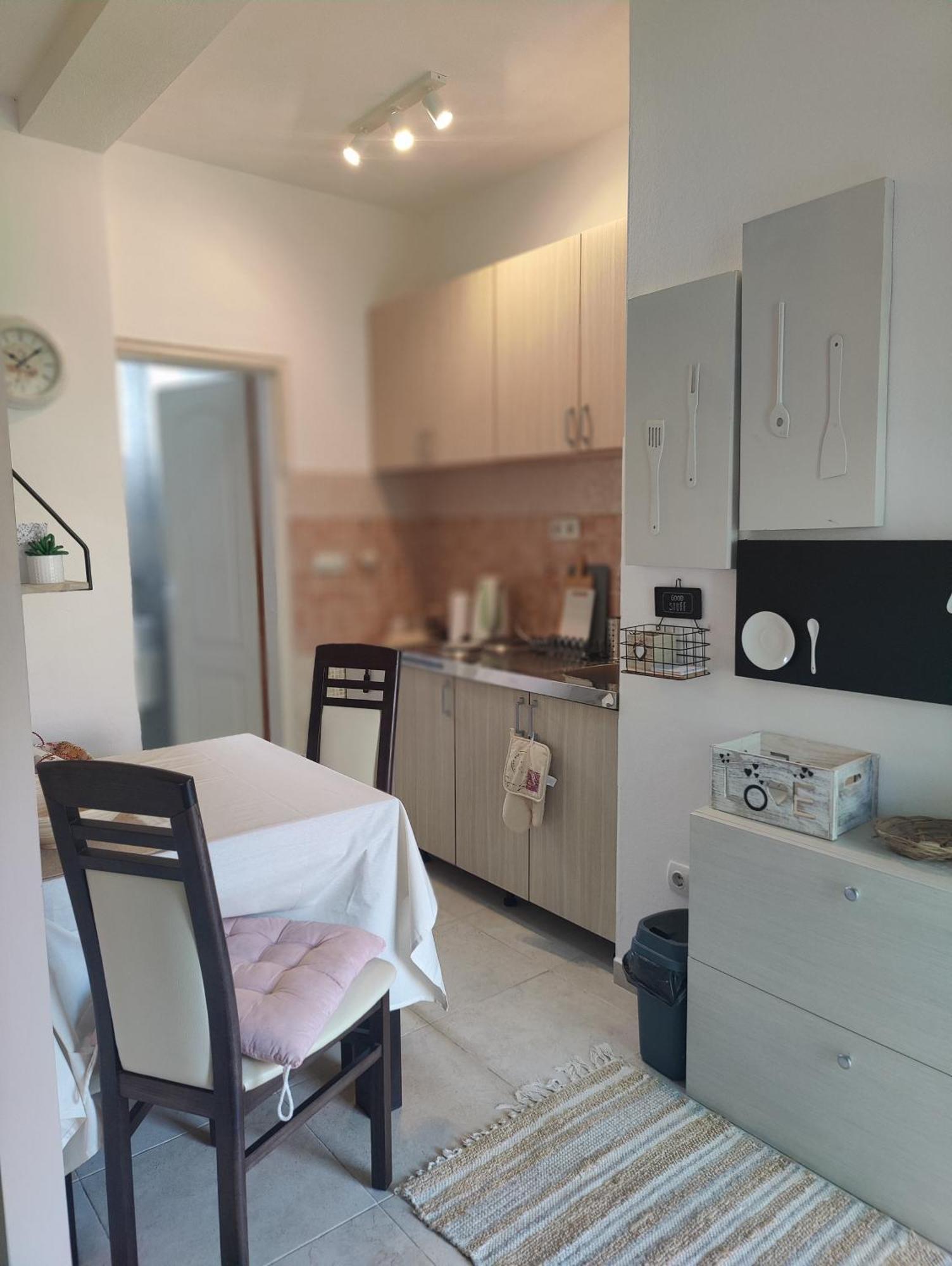 Miro Guesthouse ティヴァト エクステリア 写真
